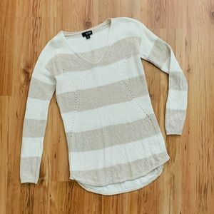 🚫 SOLD a.n.a stripe v neck cotton sweater